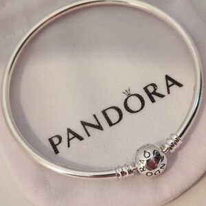 New Pandora Moments Silver Bangle Bracelet Size 7.1 inches Sale !!